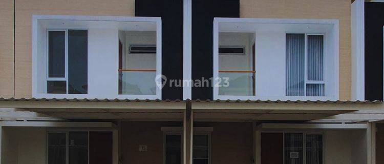 Rumah di Grand Kota Bintang Cluster Marocco Bekasi Barat 1