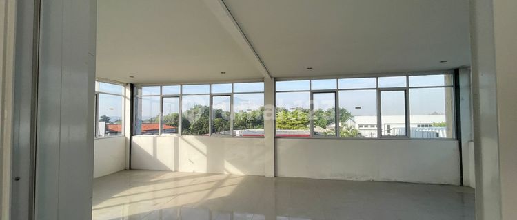 Nice Ready-to-Use Shop House for Rent in Kalijaga, Cirebon 1