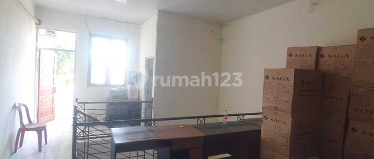 2-Storey Shop House in a Strategic Location in Cirebon 1