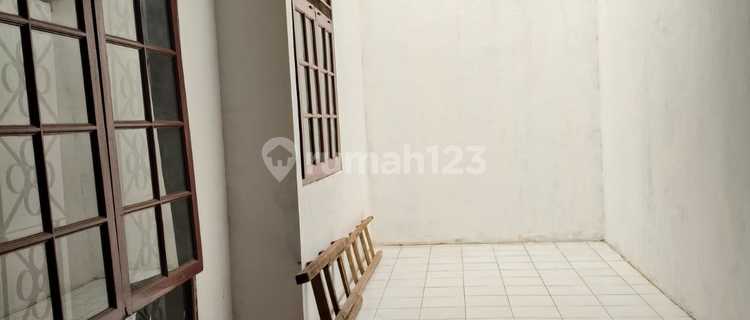 Disewakan Rumah Kopo Permai Bandung 1