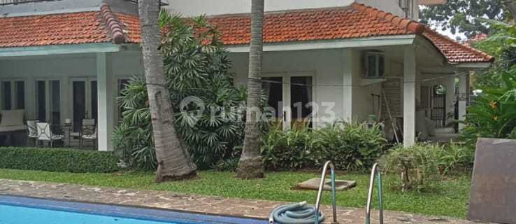 Dijual Rumah Terewar Area Premiun Menteng, Jakarta Pusat 1