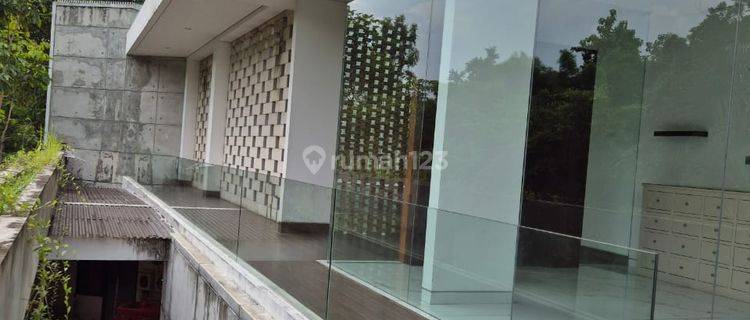 Dijual Cepat Rumah Luas Bagus di Palm Hill Residence 1