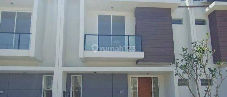 Dijual Rumah Baru Gress 2 Lantai Central Park Juanda Type Fullerton Dekat Pondok Chandra, Pondok Tjandra Bandara Juanda, Merr, Tol Sidoarjo Surabaya Lingkungan Sudah Jadi Private Cluster 1