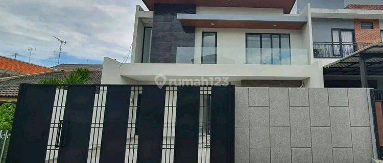 Rumah Mewah Murah Siap Huni Lokasi Manyar Surabaya 1