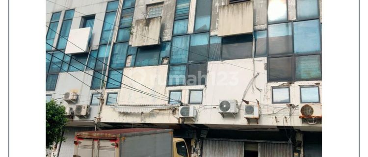 For Rent Quick Twin Shophouse in Green Ville 1