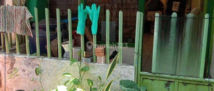 Dijual Cepat Sangat Murah Rumah Hitung Tanah Di Roxy Startegis  1