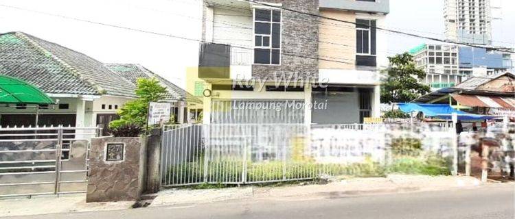 Disewakan ruko 3 lantai di tanjung karang pusat 1