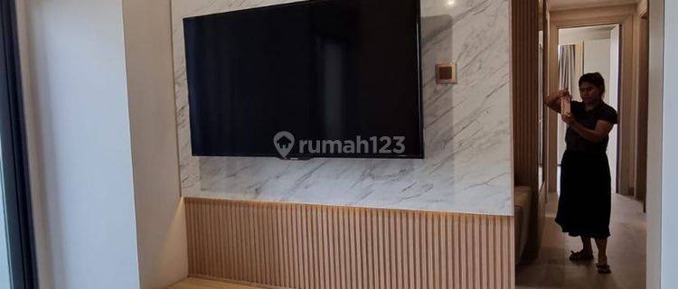 DISEWAKAN APARTEMEN MURAH MENARA JAKARTA 2 KAMAR FURNIS 1