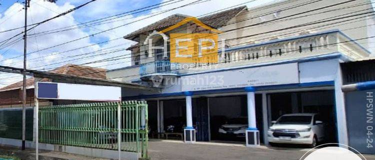 Dijual Rumah Besar Strategis Jalan Raya Murah di Kota Semarang 1