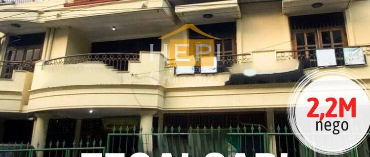 Rumah mewah dengan fasilitas bagus harga miring 1