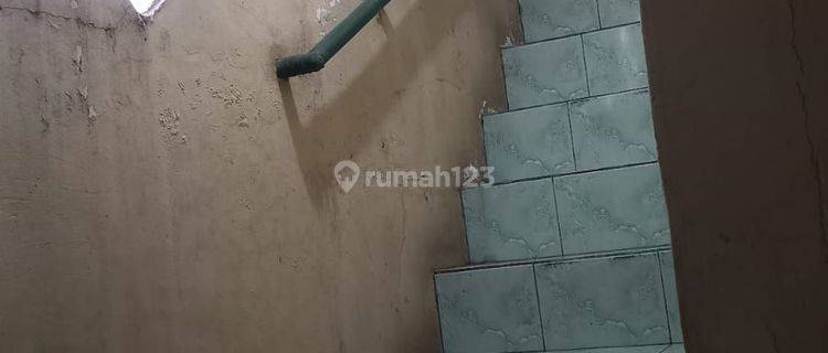 Rumah Tua Deket Binus Cocok Untuk Kosan Di Kebon Jeruk Jakarta Barat 1