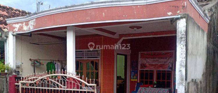 Rumah Di Perumnas Talang Kelapa Alang Alang Lebar Palembang 1