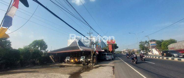 Rumah Makan Joglo Jawa Di Pinggir Jalan Raya Jogja solo. Lokasi Strategis, Dihitung Tanahnya Saja  1