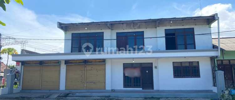 Roadside Shop House in Warujayeng, Kediri – Busy Location Near Ngajuk Market 1