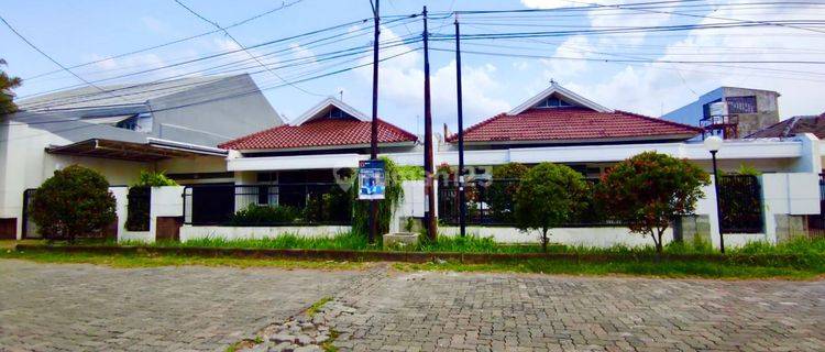 Dijual 2 Unit Kavling Tanah dan Bangunan Seluas 720 M2 di Puri Anjasmoro Semarang Jawa Tengah 1