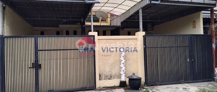 Jual &/ Sewa Rumah Di Dalam Perumahan Lokasi Strategis & Premium Mojoroto Kota Kediri  1