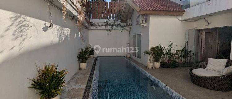 For Rent 3 Bedroom Villa Yearly Central Seminyak 1