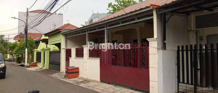 Rumah 1,5 Lantai Rawamangun Jakarta Timur 1