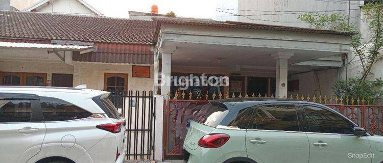 Rumah 1,5 Lantai Sunter Jakarta Utara 1