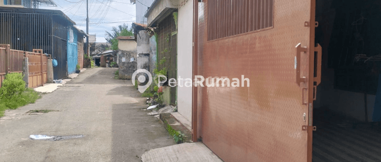 Rumah Titi Kuning Gang Saudara 1