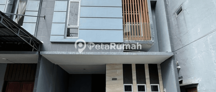 Townhouse Komplek Tuasan Palace 1