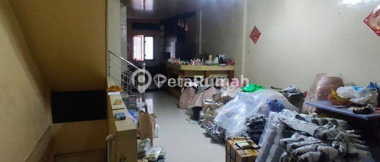 Ruko Jalan Boulevard Timur Komplek Cemara  1