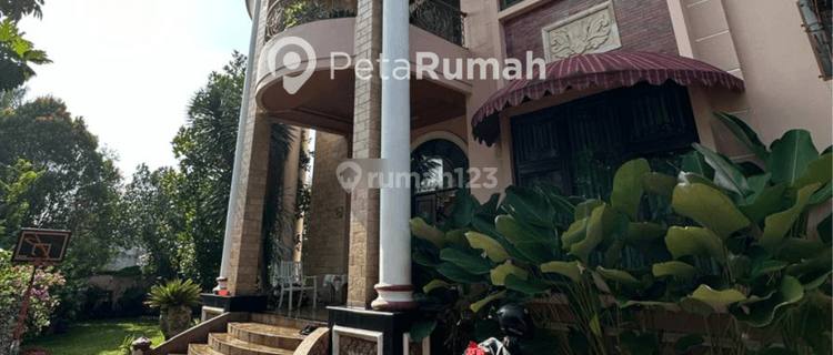 DIJUAL VILLA JALAN CHRYSANT RAYA KOMPLEK TAMAN SETIA BUDI INDAH I 1