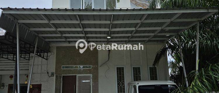 Villa Jalan Guru Sinumba Komplek Karya Point 1