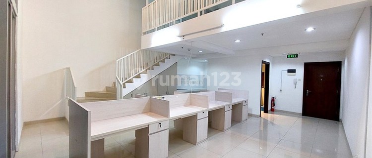 Soho Podomoro City Partially Furnished 123M, Hunian 2 Lantai bisa untuk Kantor Domisili Pt atau Tempat Tinggal, Connecting ke Cp Mall Central Park 2. Disewakan Neo Soho Residence 1