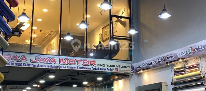 For Rent: 3-Storey Shophouse on Jalan Raya Bogor, Pasar Rebo, East Jakarta 1