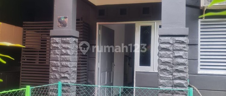 Bebas Banjir, Rumah Hook Bagus, 2 Lantai, di Cluster Mutiara Baru 1