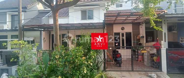 Rumah Bagus 1,5 Lantai  Semi Furnished SHM Kemang Pratama, Bekasi 1