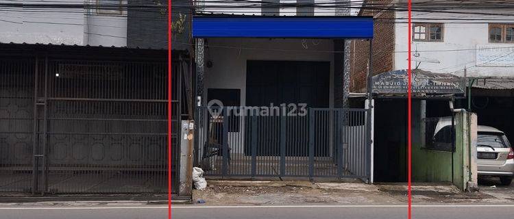 Ruko 3 Lantai, Bangunan Bagus Lokasi Jalan Utama di Terusan Kopo 1