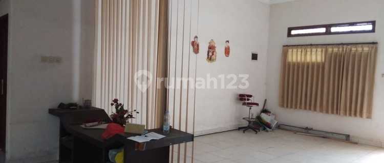 Near Toll Access, Boarding House, 2 Floors, SHM, Near Place of Worship, Ready to Occupy 1