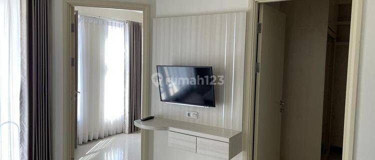 Apartemen 2 BR Selangkah Ke Pakuwon City Mall Dekat Its 1