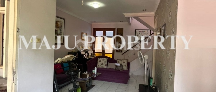 Nice Rental House in Legenda Wisata Ready to Occupy 1