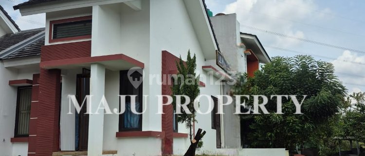 Nice House Hook Position At Legenda Wisata 1