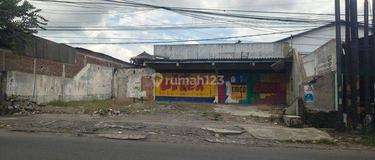 Gudang hitung tanah Raya Lidah Kulon Wiyung Surabaya  1