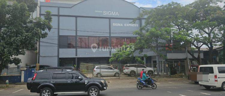 Dijual Gedung Graha Sigma di Jalan Raya Narogong, Rawalumbu, Kota Bekasi 1