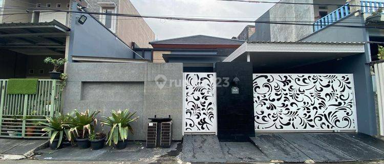 Dijual Rumah Cantik Duren Sawit Luas 220 Bisa Nego 1