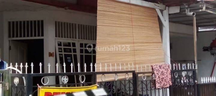 Rumah 2 Lantai Luas 68 Pondok Kelapa 1