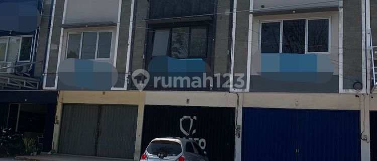 For Rent: Affordable Connected Shophouse in Sleman, Suitable for Office/Business Near Jombor Terminal, SCH, Sleman Regency Government, JCM 1