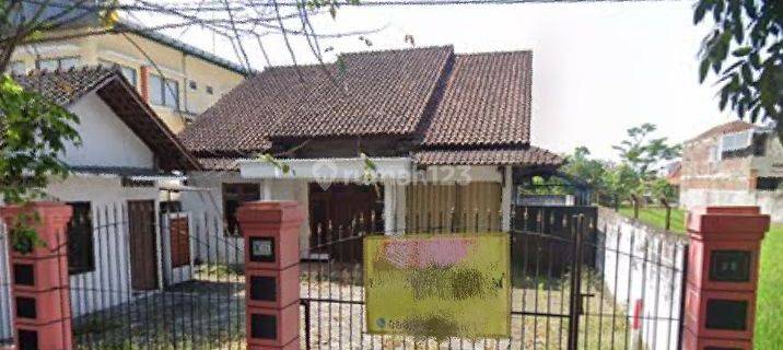 Disewakan Rumah Murah Halaman Luas Gamping Area Ringroad Barat Cocok Kantor/Gudang 1