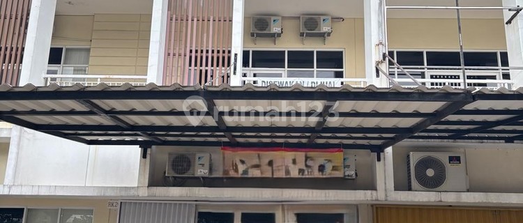 3-Story Shop House in South Tambun, Suitable for Office Use 1