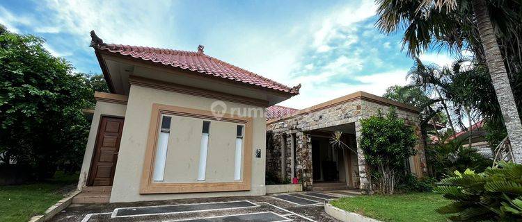 Rumah cantik full furnished di villa Panbil  1