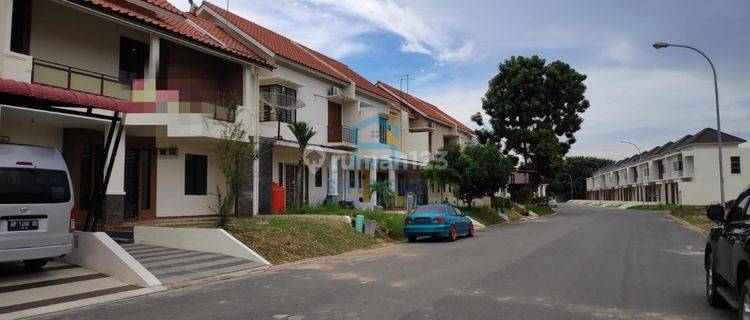 Rumah 2 Lantai siap huni di Diamond Palace 1