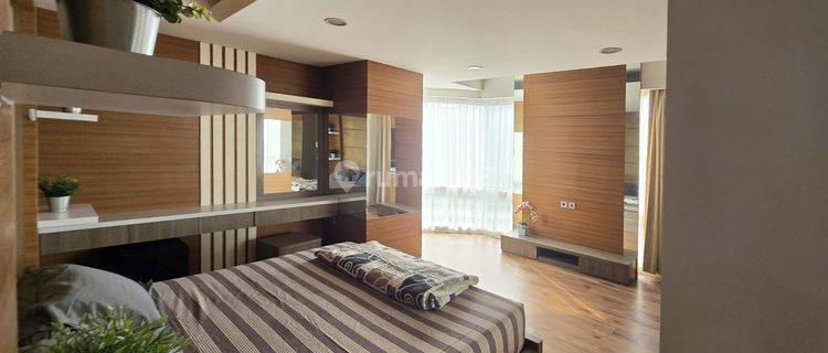 Dijual Apartemen Taman Anggrek, Tower 2, Lt. 17, Furnised, SHM 1