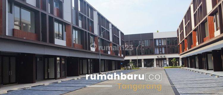 Ruko 3 Lantai di Kawasan Commercial CBD BSD City Depan Teras Kota 1