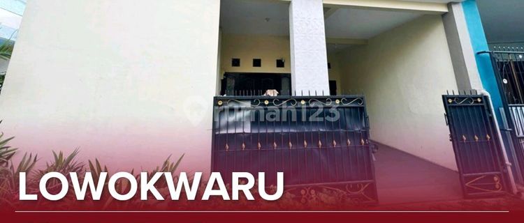 Borobudur SHM House, Blimbing, Malang 1