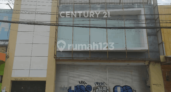 Shop House Suitable For Business In Central Tegal City 1